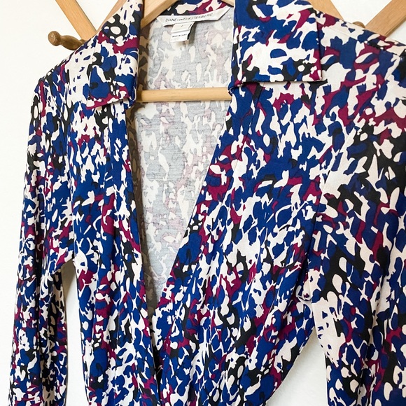 Diane von Furstenberg Jeanne Wrap Dress - Picture 3 of 6